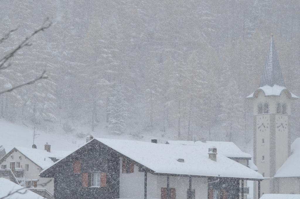 Haus Alpenperle Apartman Saas-Almagell Kültér fotó