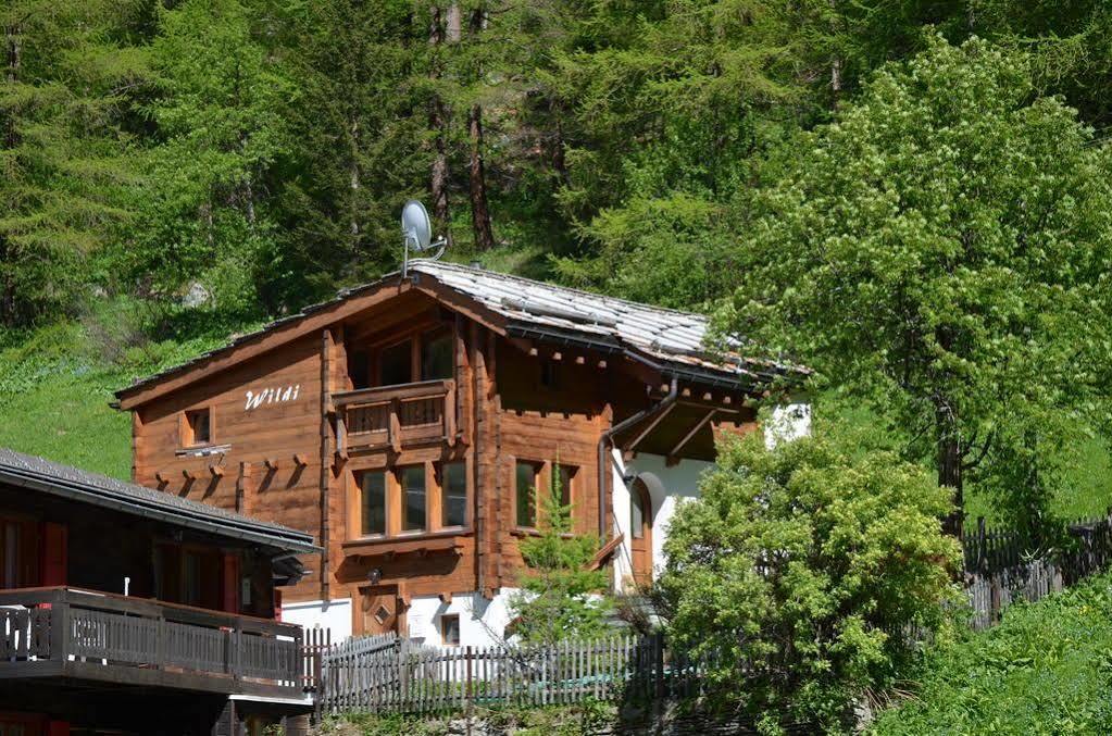 Haus Alpenperle Apartman Saas-Almagell Kültér fotó